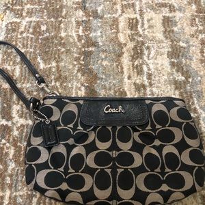Coach Wristlet/wallet/small purse